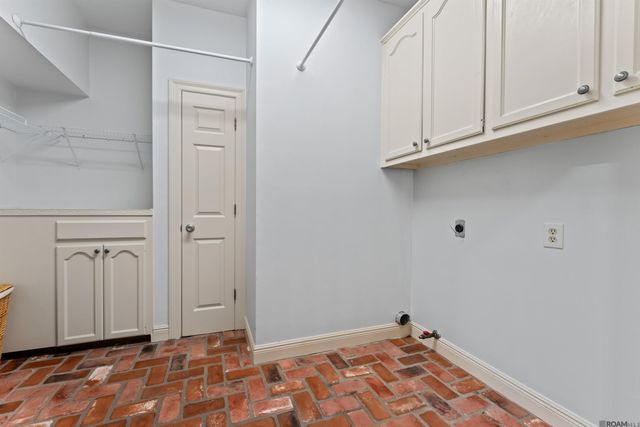 10222 Sagefield Dr, Baton Rouge, LA 70818