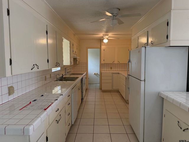 13736 C R 1188, Tyler, TX 75709