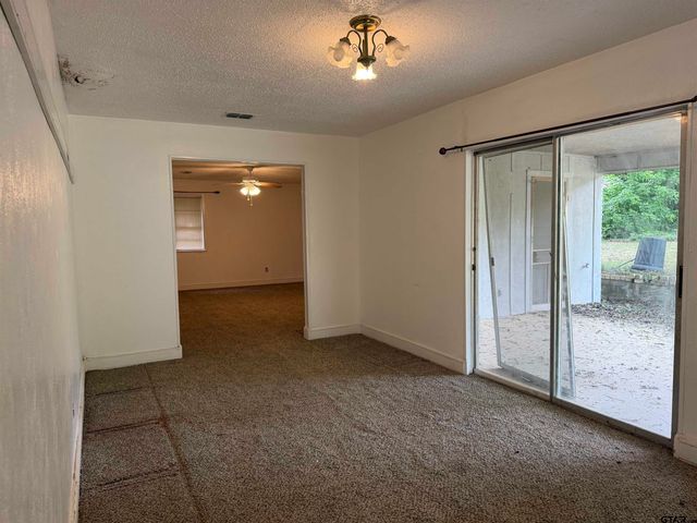 13736 C R 1188, Tyler, TX 75709