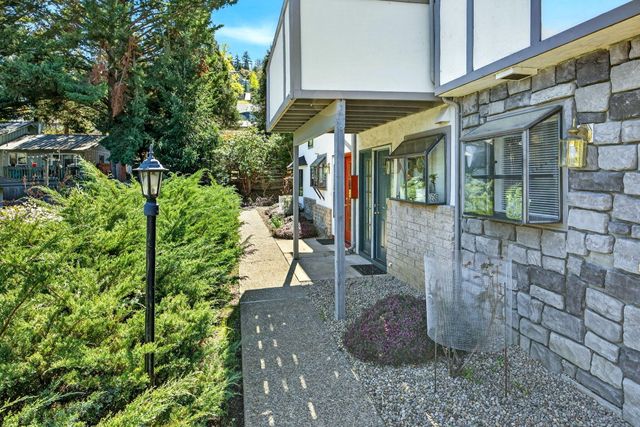 495 Chestnut Street 23, Ashland, OR 97520