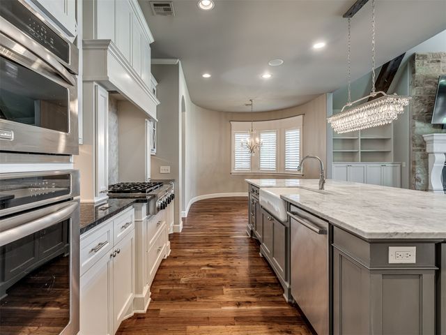12714 S 3rd Street, Jenks, OK 74037
