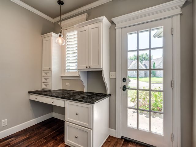 12714 S 3rd Street, Jenks, OK 74037