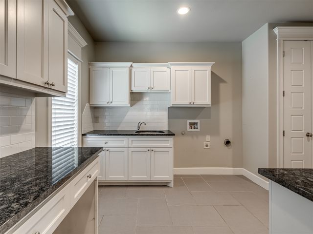 12714 S 3rd Street, Jenks, OK 74037