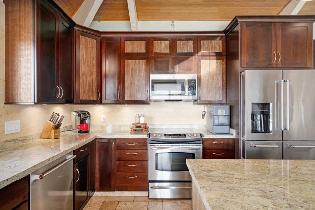 2180 Auina Pl, Kihei, HI 96753