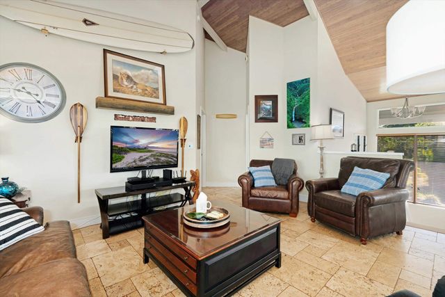 2180 Auina Pl, Kihei, HI 96753