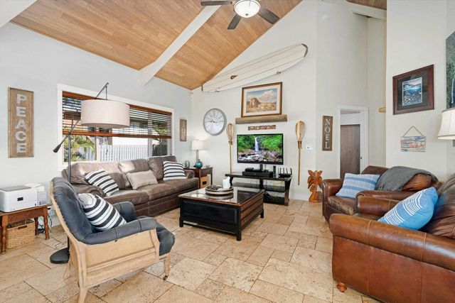 2180 Auina Pl, Kihei, HI 96753