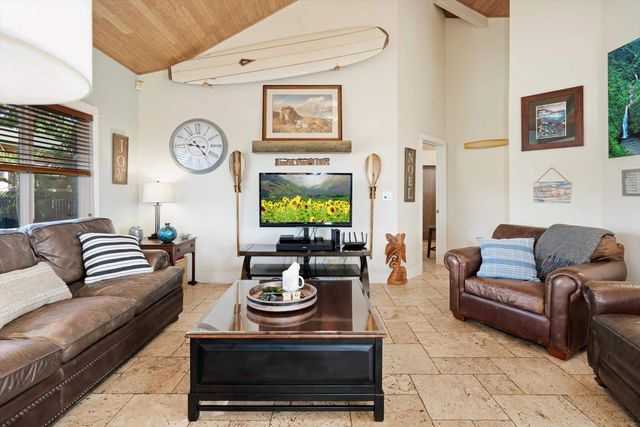 2180 Auina Pl, Kihei, HI 96753