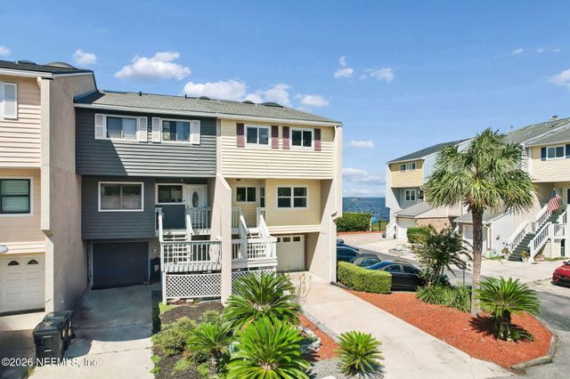327 SCENIC POINT Lane, Fleming Island, FL 32003