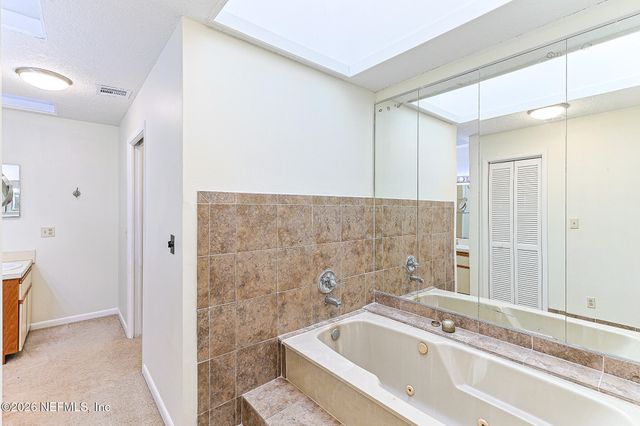 327 SCENIC POINT Lane, Fleming Island, FL 32003