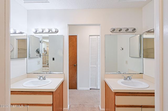 327 SCENIC POINT Lane, Fleming Island, FL 32003