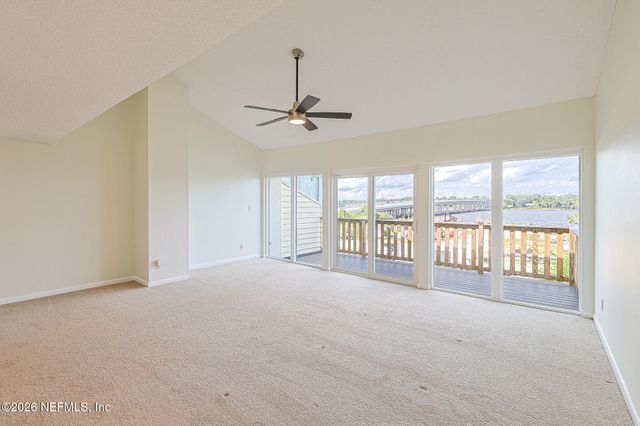 327 SCENIC POINT Lane, Fleming Island, FL 32003