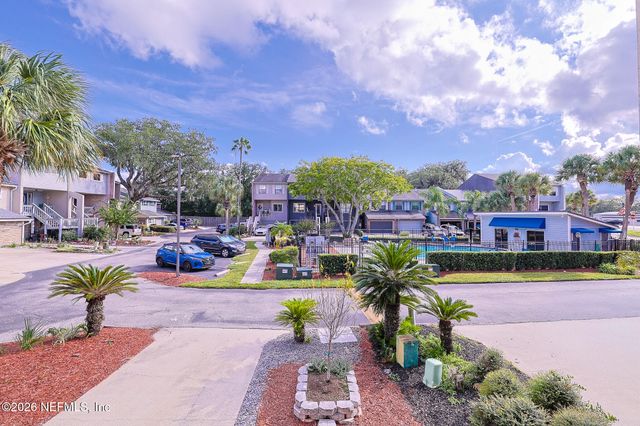 327 SCENIC POINT Lane, Fleming Island, FL 32003