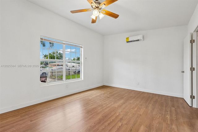 1045 NW 115th St, Miami, FL 33168