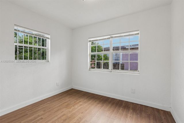 1045 NW 115th St, Miami, FL 33168