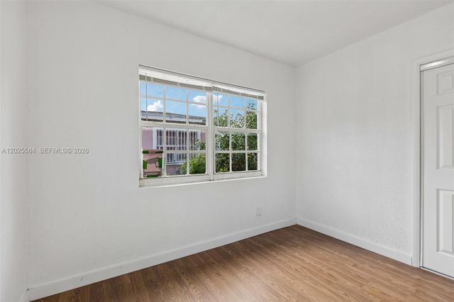 1045 NW 115th St, Miami, FL 33168
