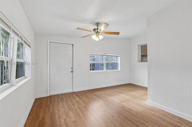 1045 NW 115th St, Miami, FL 33168