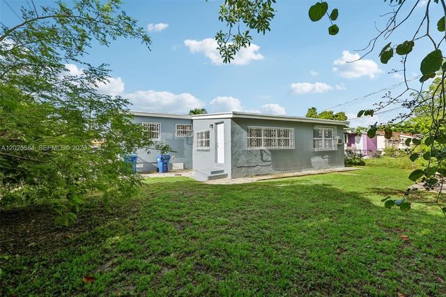 1045 NW 115th St, Miami, FL 33168
