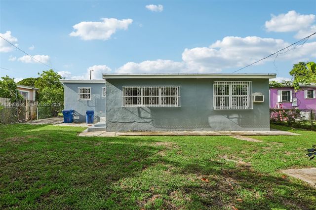 1045 NW 115th St, Miami, FL 33168
