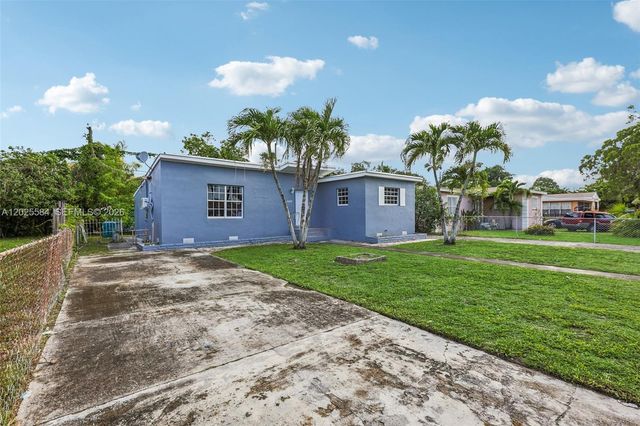 1045 NW 115th St, Miami, FL 33168