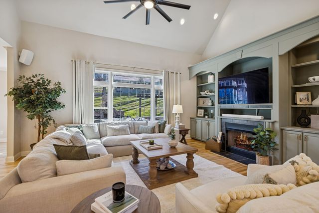 6771 Bethesda Arno Rd, Thompsons Station, TN 37179