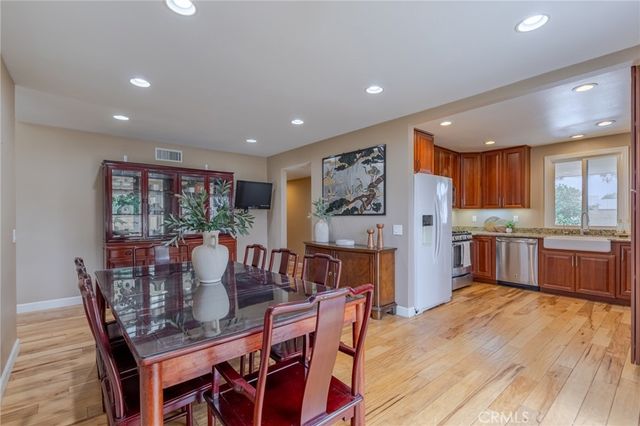 10724 El Rubi, Fountain Valley, CA 92708