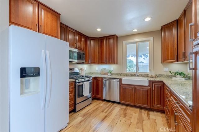 10724 El Rubi, Fountain Valley, CA 92708