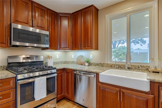 10724 El Rubi, Fountain Valley, CA 92708