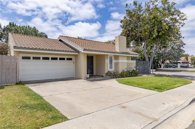 10724 El Rubi, Fountain Valley, CA 92708