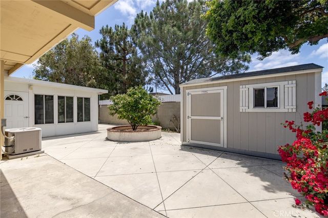 10724 El Rubi, Fountain Valley, CA 92708