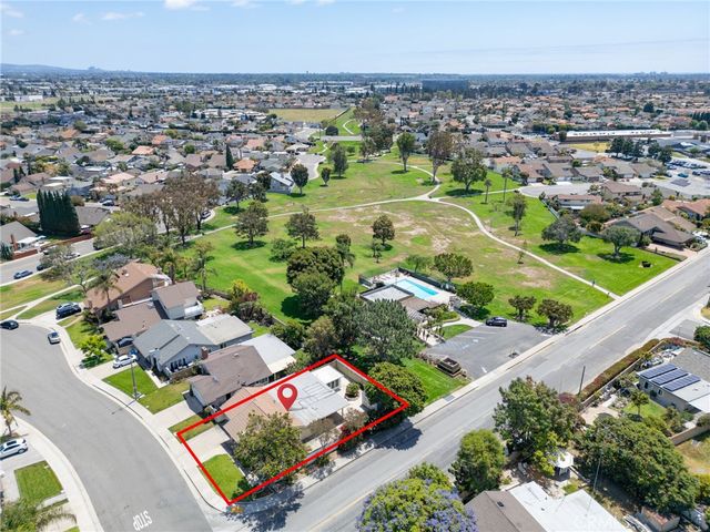 10724 El Rubi, Fountain Valley, CA 92708