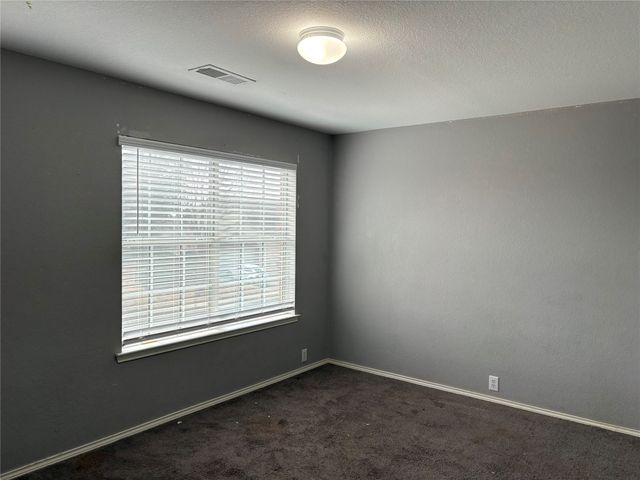 9011 King Ranch Drive, Cross Roads, TX 76227