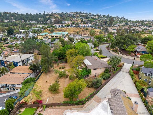 4413 Upland St, La Mesa, CA 91941