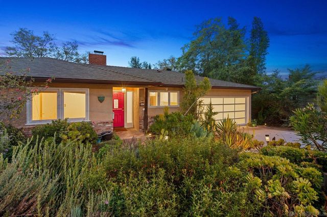 4413 Upland St, La Mesa, CA 91941
