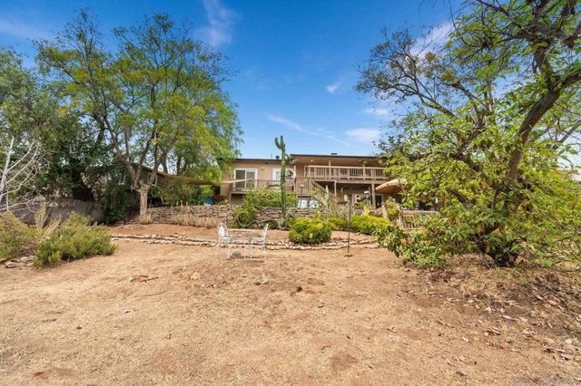 4413 Upland St, La Mesa, CA 91941
