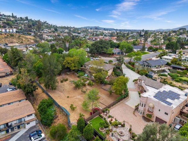 4413 Upland St, La Mesa, CA 91941