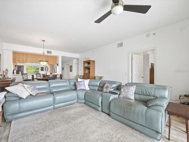 425 150TH AVENUE 2302, Madeira Beach, FL 33708