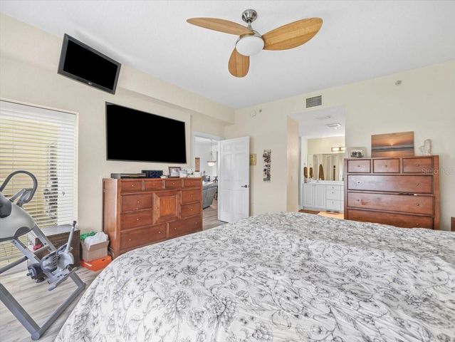 425 150TH AVENUE 2302, Madeira Beach, FL 33708