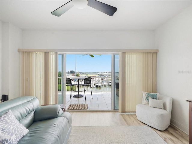 425 150TH AVENUE 2302, Madeira Beach, FL 33708