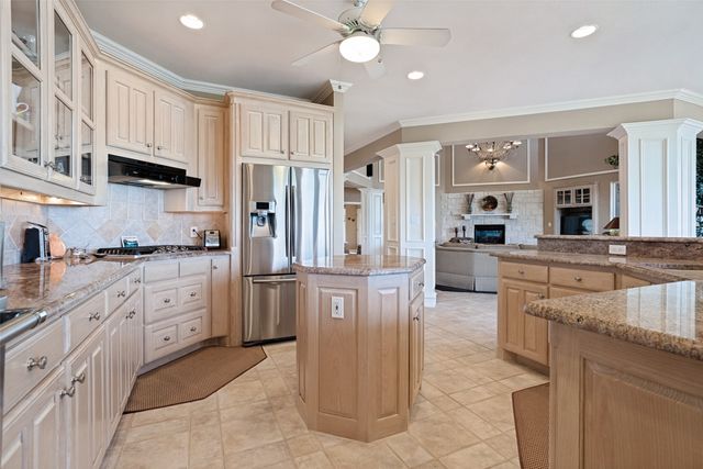 2307 Winton Terrace Court, Granbury, TX 76048
