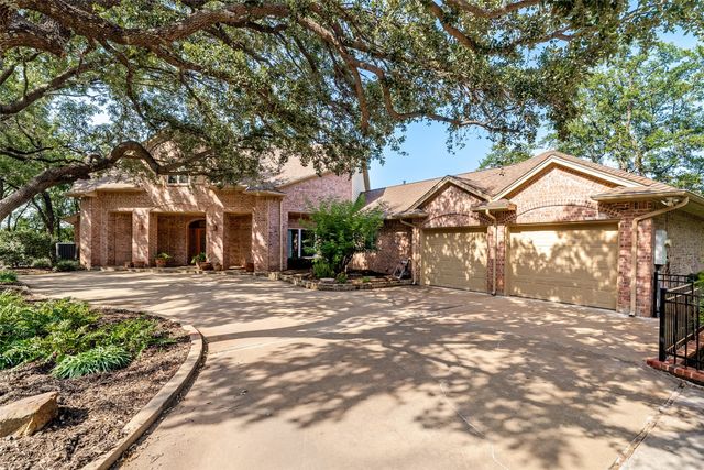 2307 Winton Terrace Court, Granbury, TX 76048