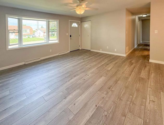 1235 E Sylvan Avenue, Appleton, WI 54915
