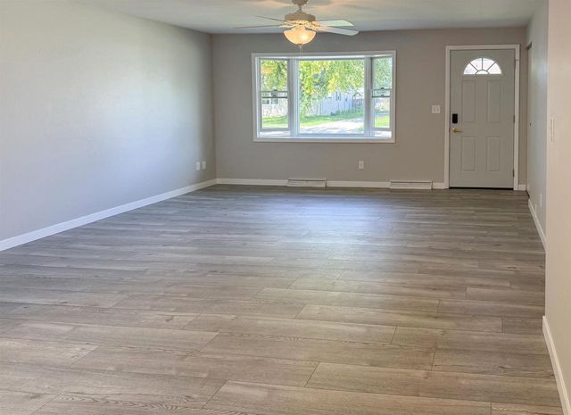 1235 E Sylvan Avenue, Appleton, WI 54915
