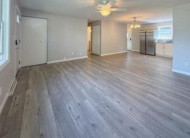1235 E Sylvan Avenue, Appleton, WI 54915