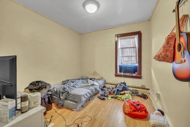 720 E Meeker Avenue, Joliet, IL 60432