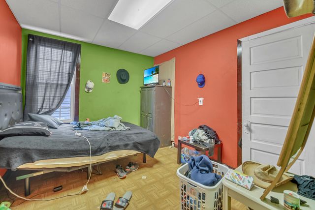 720 E Meeker Avenue, Joliet, IL 60432