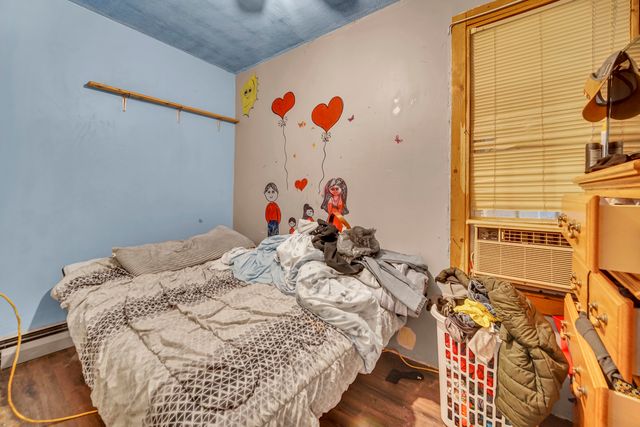 720 E Meeker Avenue, Joliet, IL 60432