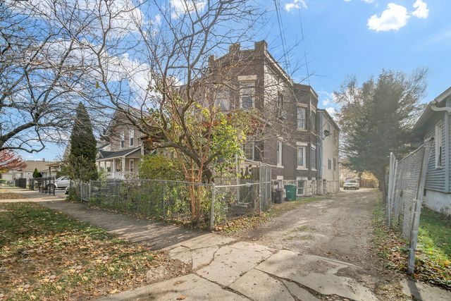 720 E Meeker Avenue, Joliet, IL 60432