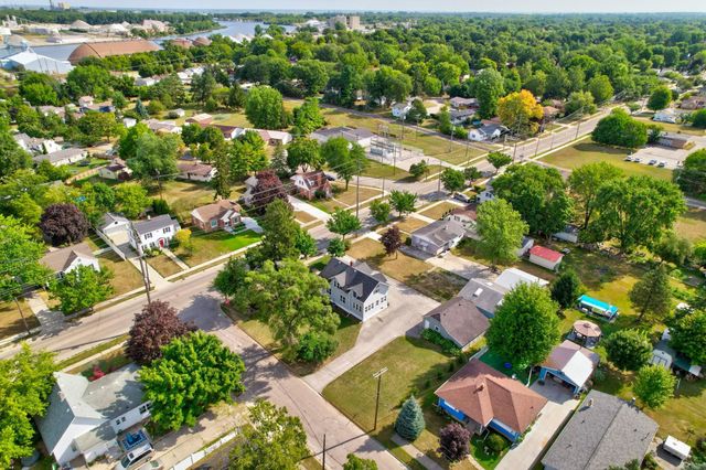 502 Borton Avenue, Essexville, MI 48732