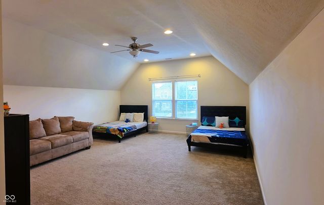 4525 Golden Eagle Court, Zionsville, IN 46077