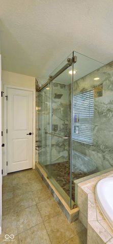 4525 Golden Eagle Court, Zionsville, IN 46077